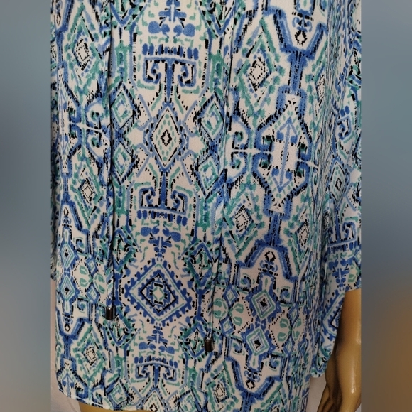 New directions women's blue and white long sleeve open sleeve size medium blouse - Picture 4 of 7